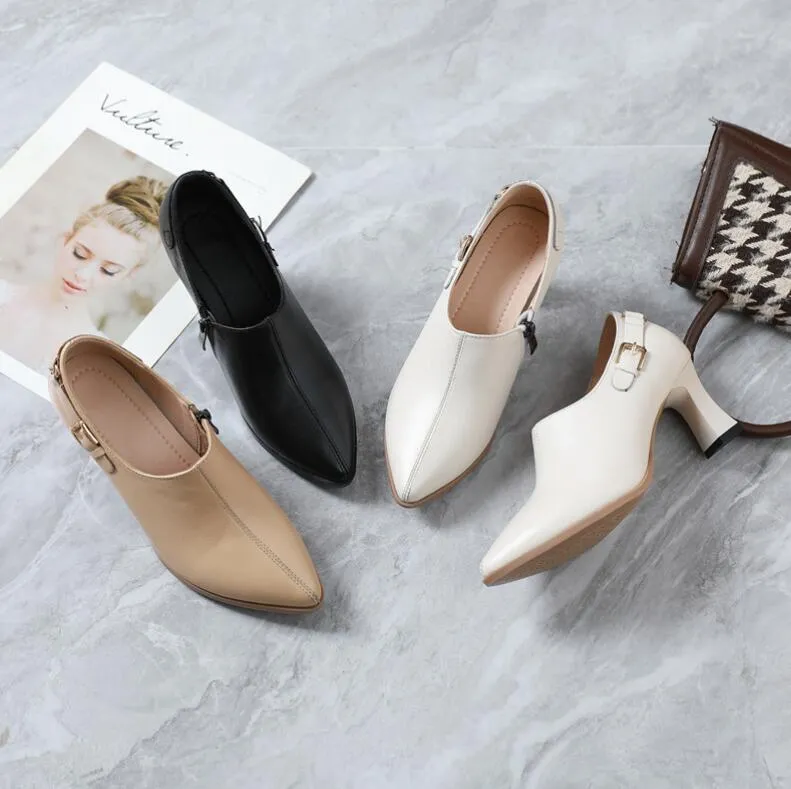 Small Feet Chunky Heel Leather Pump Shoes DS175