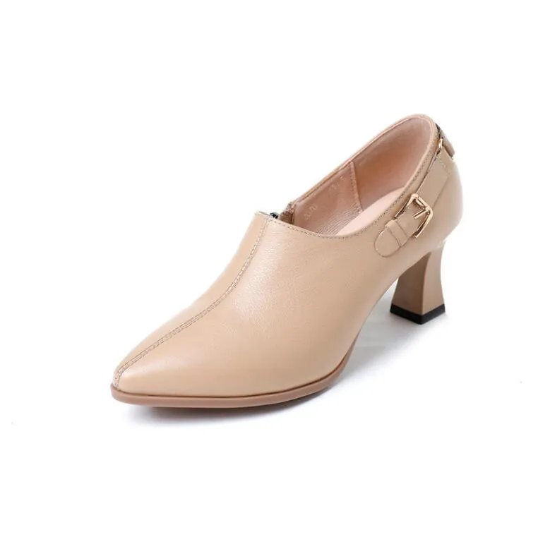 Small Feet Chunky Heel Leather Pump Shoes DS175