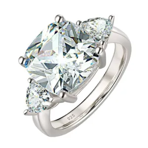 Three-stones Cushion Triangle Cut Diamond Ring