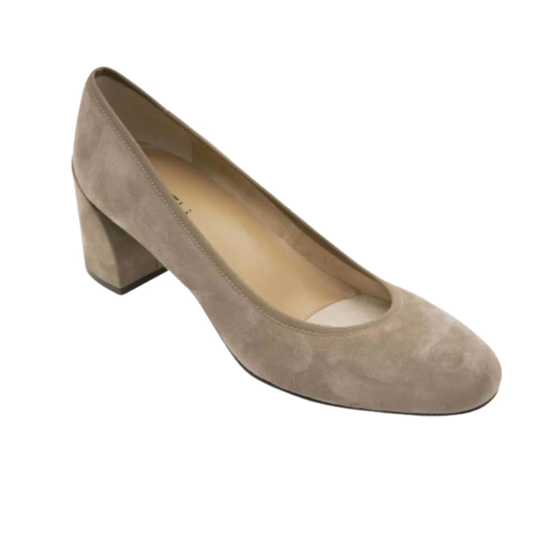Vaneli Camila Pump
