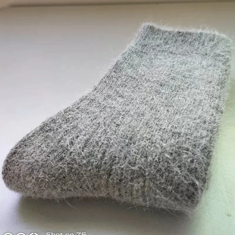 Winter Warm Wool Socks for Women - Super Thick Solid Sheep Wool Thermal Socks, Soft and Cozy